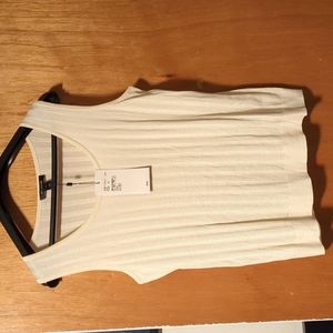 St. John sleeveless top